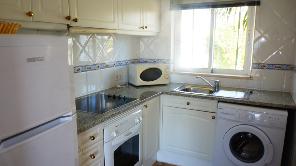 1 and 2-bedroom cottages in the heart of Praia da Luz to rent