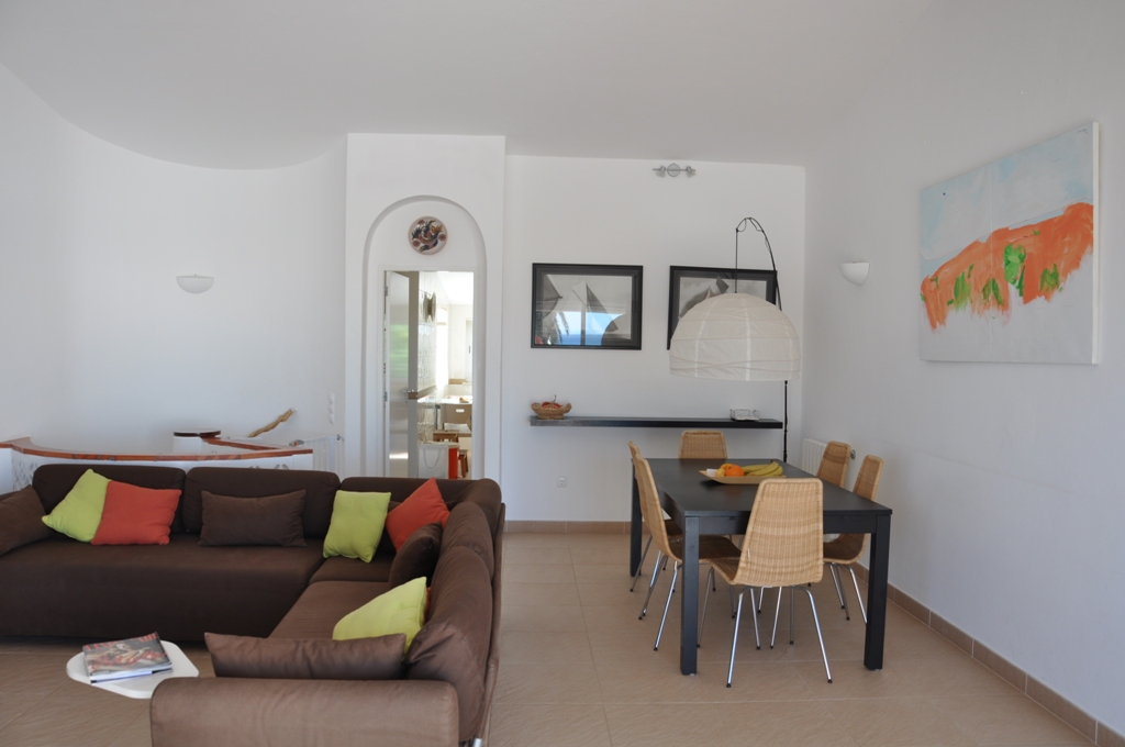 Excellent location 20 meters from the beach in luz to rent