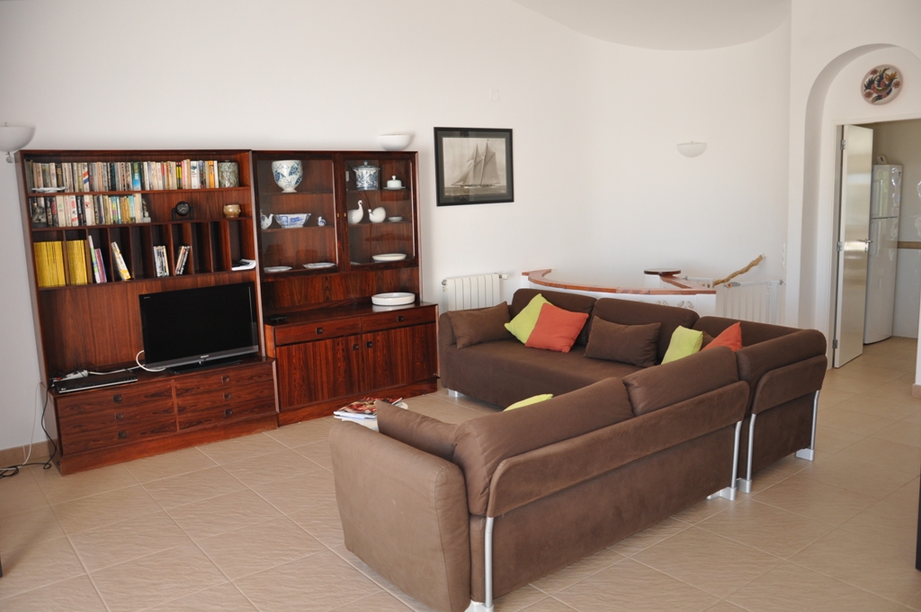 Excellent location 20 meters from the beach in luz to rent