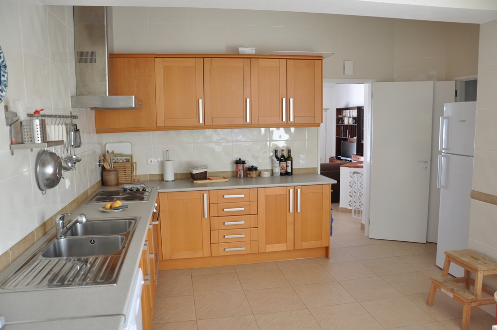 Excellent location 20 meters from the beach in luz to rent