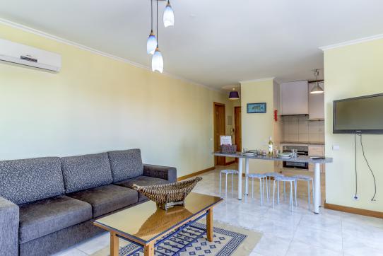 Modern 1-Bedroom Apartment in Praia da Rocha