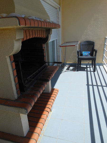 2-bedroom Apartment in Excellent Location for rent