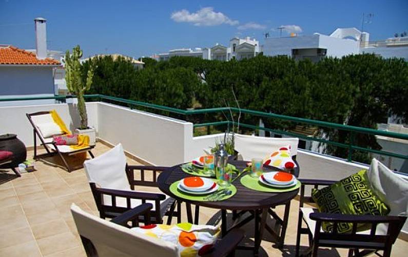 Stylish 2-Bedroom apartment in Albufeira to rent