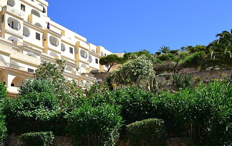 1-Bedroom beach apartment in Carvoeiro to rent